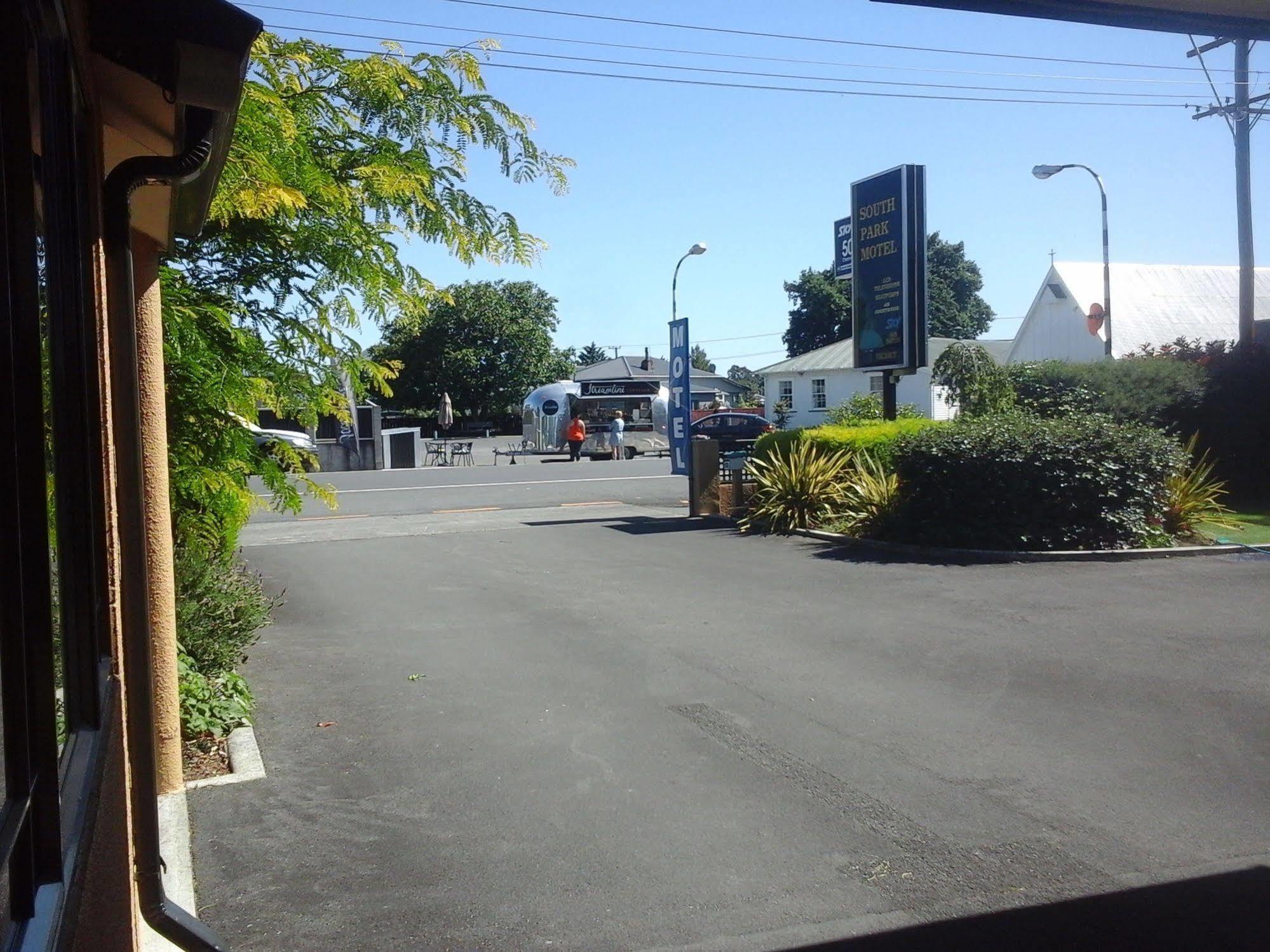 South Park Motel Masterton Dış mekan fotoğraf